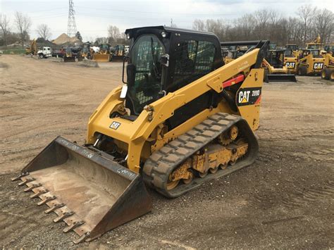 Used skid steers in Los Angeles, CA, USA 